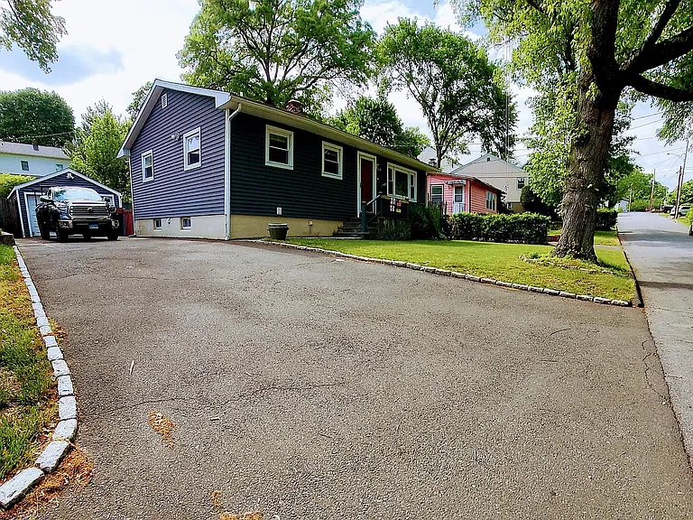 133 May St — Photo 8