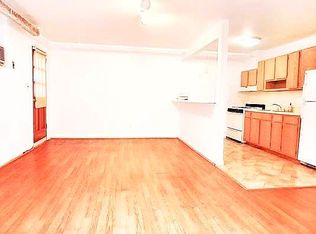 46-11 Newtown Rd #1W, Astoria, NY 11103
