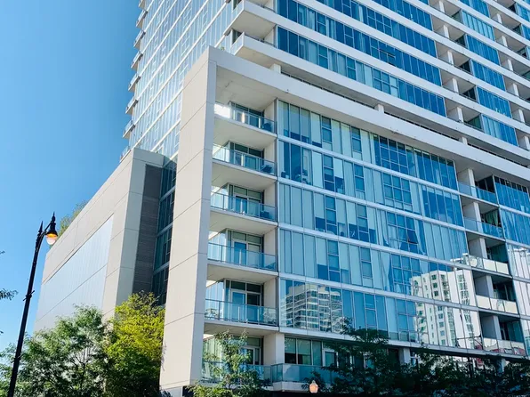 1720 S Michigan Ave APT 701, Chicago, IL 60616