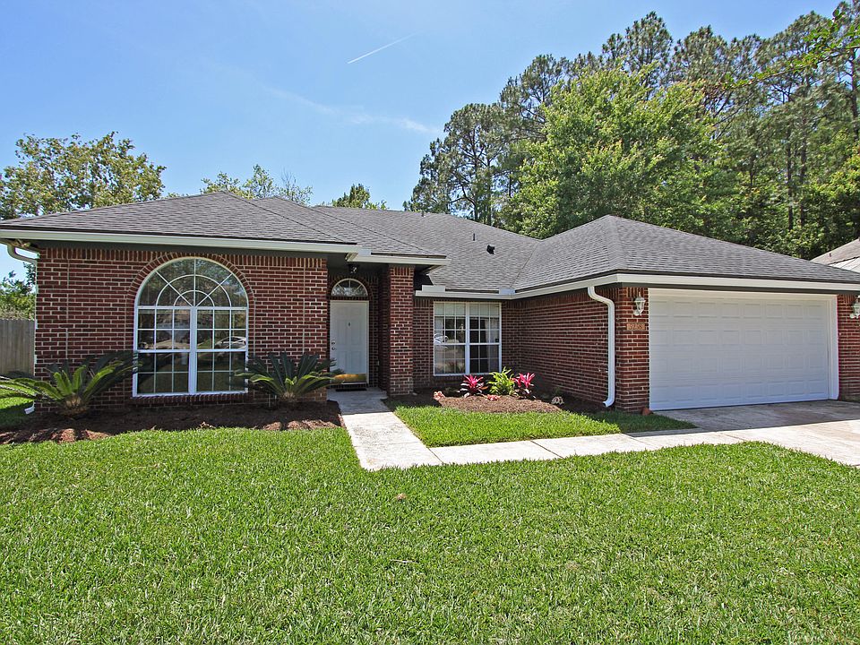 1st image of 5258 Chestnut Lake Dr