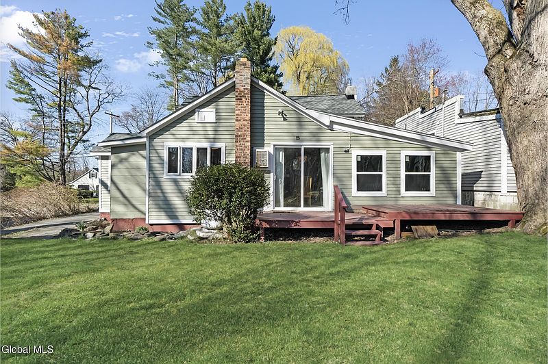 3rd image of 13 Hudson Avenue