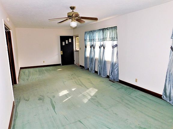 3rd image of 2922 Congaree Ave NW