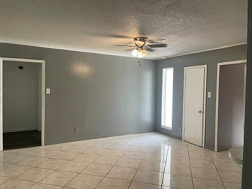 3rd image of 7665 Chelsea Pl