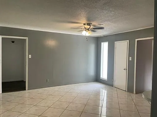 7665 Chelsea Pl — Photo 3