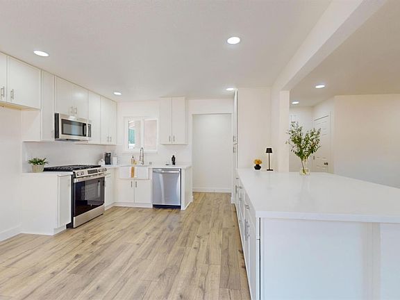 3rd image of 231 Portola Way