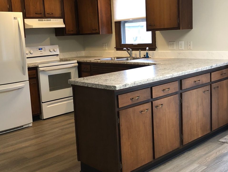 New counters in kitchen 