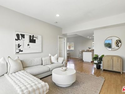 11531 Riverside Dr APT 308, North Hollywood, CA, 91602