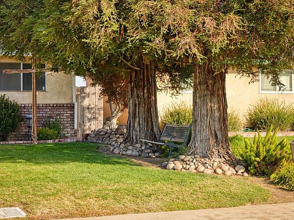 4th image of 4209 Greenview Dr