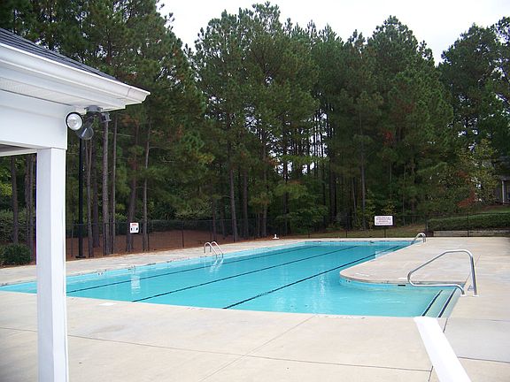Community pool
