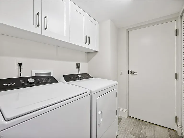 4041 Gulf Shore Blvd N #1805 — Photo 18