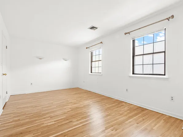 3651 Meadow Lane image 20 of 31