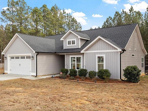 3rd image of 2810 Antioch Church Rd