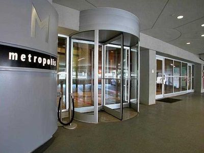 923 Peachtree St, Atlanta, GA, 30309