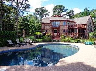 84 Punkhorn Point Rd, Mashpee, MA 02649