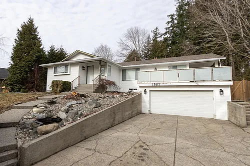 13811 17th Ave Photo 1
