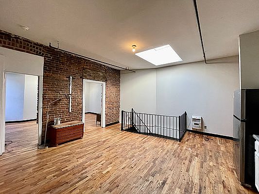 1st image of 1135 Myrtle Ave #2A