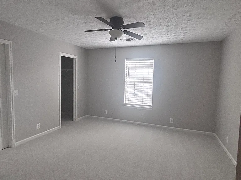 Upstairs bedroom with jack and jill bath