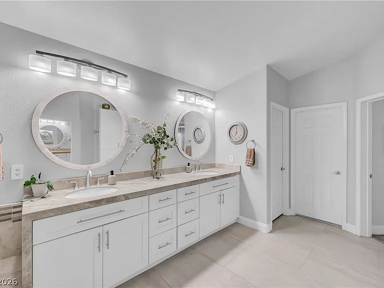 1413 Premier Ct — Photo 48