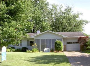 400 W Mill Rd, Evansville, IN 47710