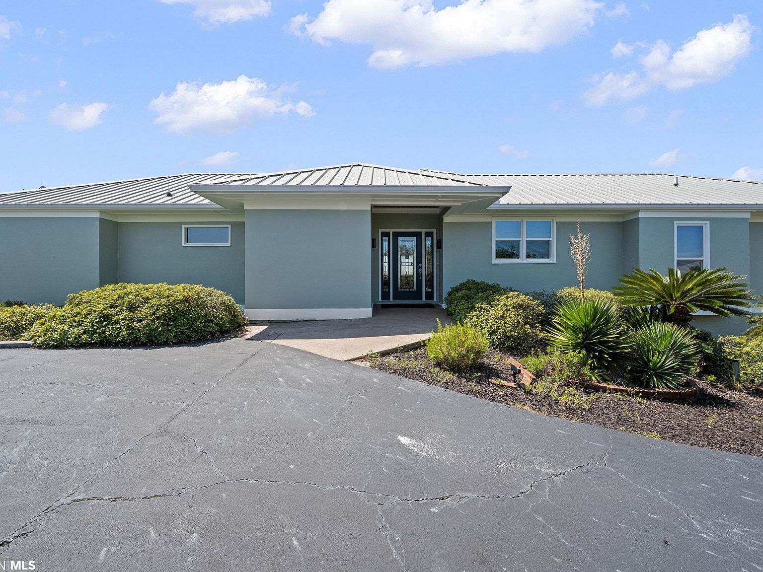 6760 Sea Shell Dr, Gulf Shores, AL 36542 | Zillow