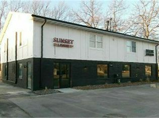 1409 Sunset Dr APT 201, Norwalk, IA 50211