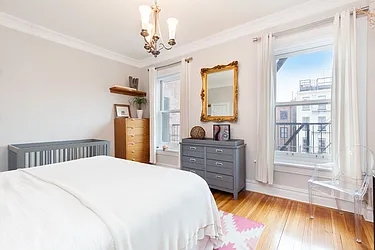 Rented by Engel and Volkers Brownstone Brooklyn