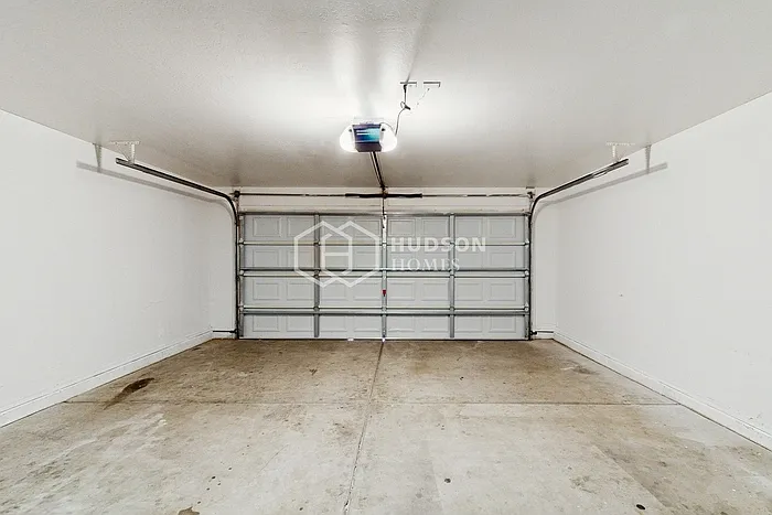 15827 W Adams St — Photo 25