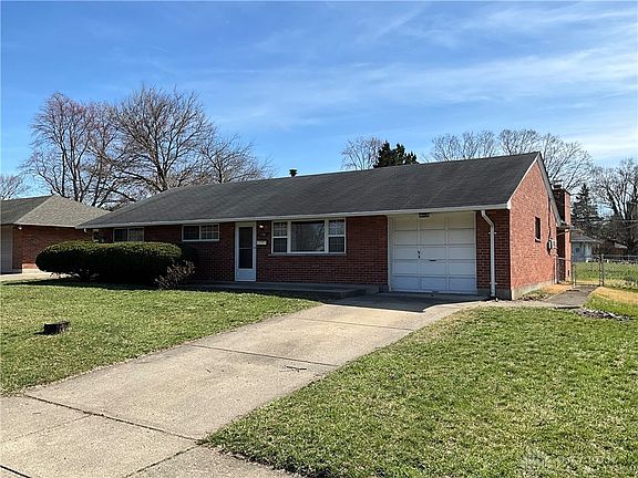 2nd image of 1740 Lanbury Dr