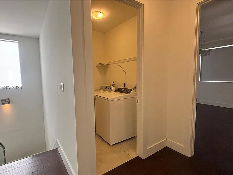 10108 NW 77th St — Photo 31