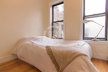 Rented by Nolita Group