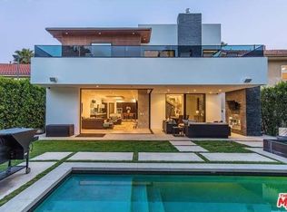 15137 Otsego St, Sherman Oaks, CA 91403