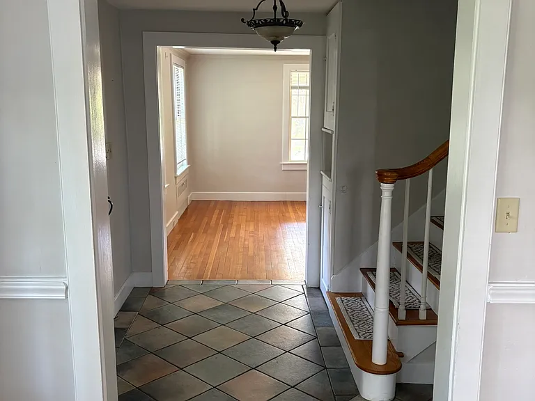 15 Ridgewood Ave — Photo 10