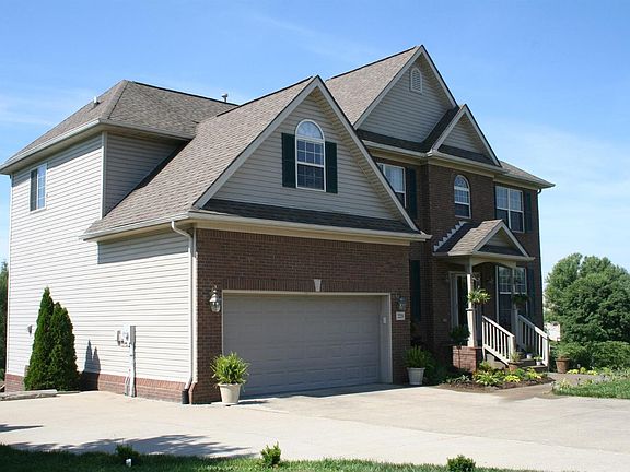 2nd image of 220 Manoah Ln