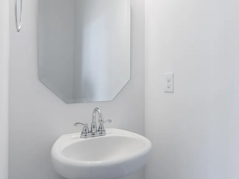 15010 Scoter St #1 — Photo 32