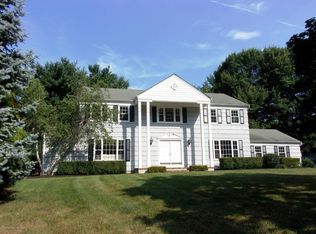 112 McCutcheon Ct, Middletown, NJ 07748