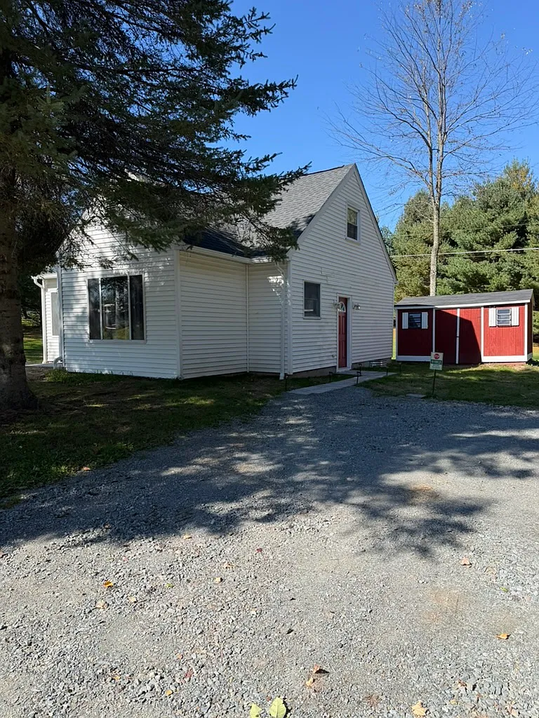183 White Mills Rd — Photo 1