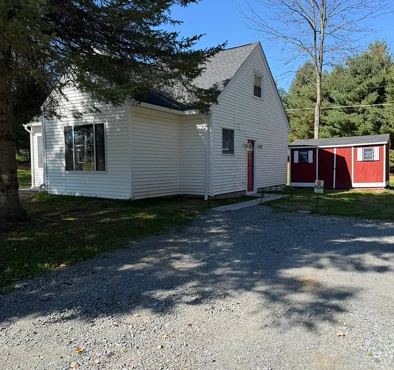 183 White Mills Rd