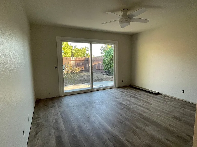 3503 Spruce Ct — Photo 15