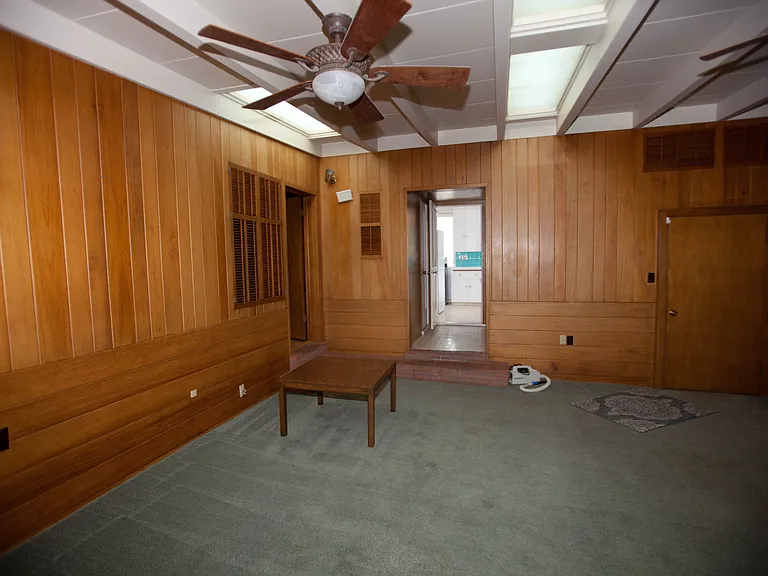 404 E Orange St — Photo 24