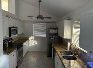 121 Maplecrest Cir, Jupiter, FL 33458