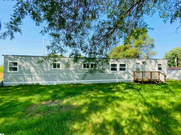 1583 Keystone Hills Dr, Traverse City, MI 49696