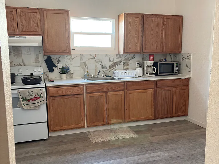 502 N Halifax Ave — Photo 4