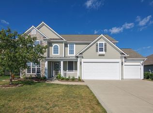 4378 Princeton Park Dr, Columbus, IN 47201