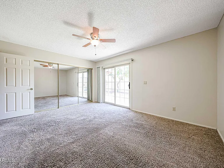 3233 E Desert Cove Ave — Photo 24