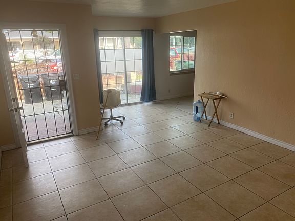 2nd image of 1330 E O St #1330
