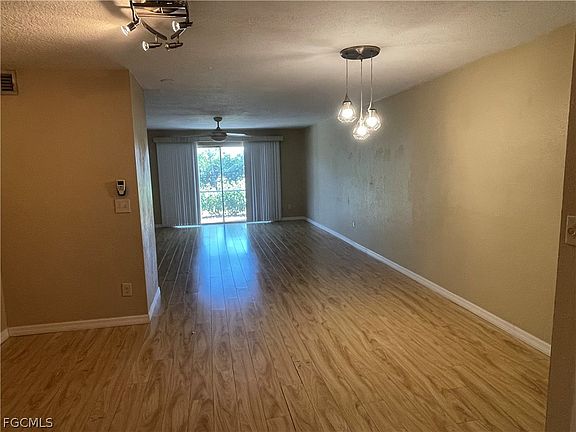 2nd image of 6777 Winkler Rd #106