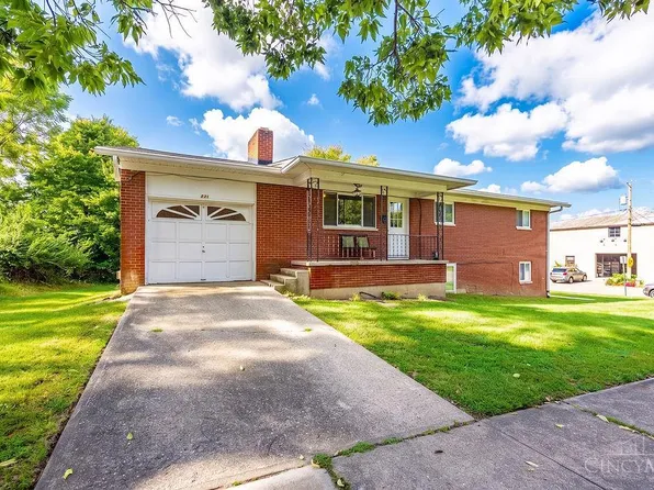 231 W Collins St, Oxford, OH 45056