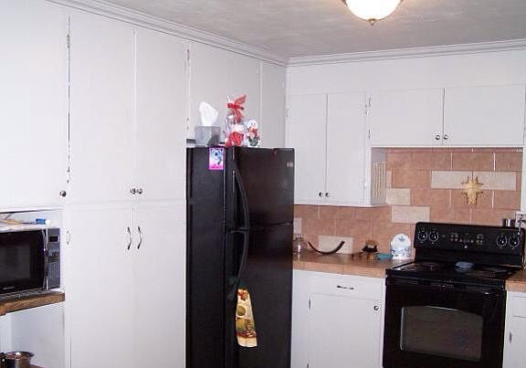 3rd image of 1587 Tedford St SE