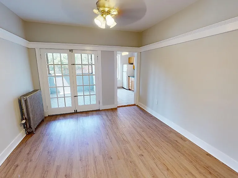 8 Farrington Ave #8A — Photo 2