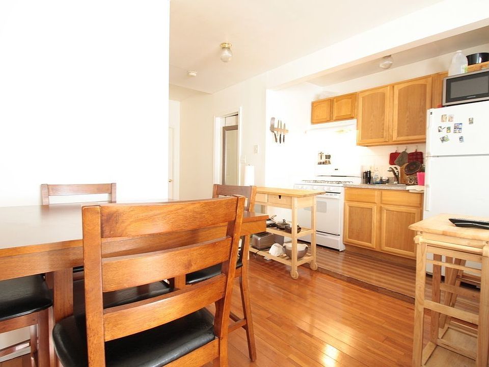 1st image of 2505 23rd St #2